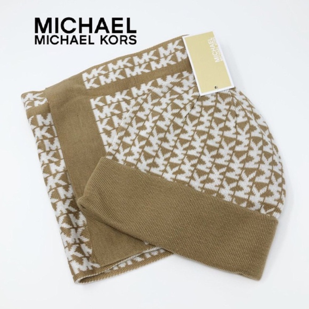 Michael Kors Logo Hat & Scarf Set